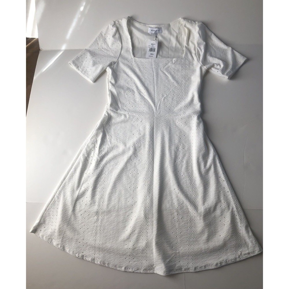 Gilli Off White Eyelet Dress Size Small